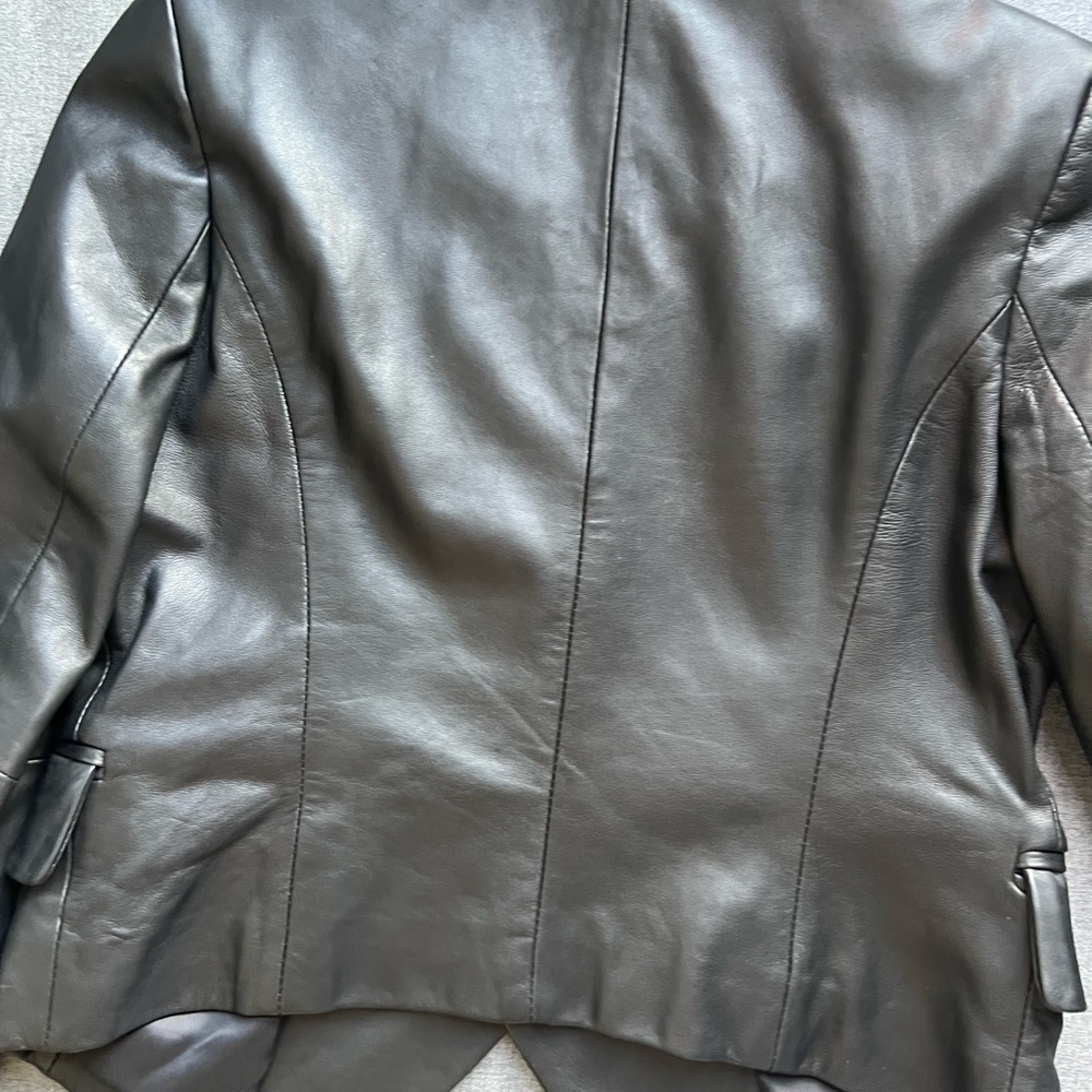 Bagatelle Double-Breasted Black Leather Jacket - Picture 4 of 8